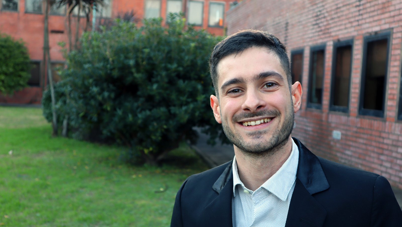 Egresado del Sabato recibe el Premio “Ing. Isidoro Marín” de la Academia Nacional de Ingeniería