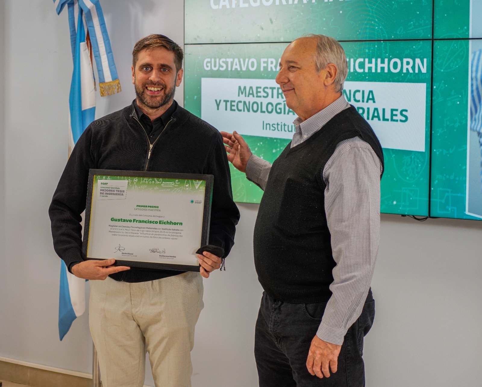 Egresado del Instituto Sabato ganó el premio a la mejor tesis de Maestría en el concurso nacional de INVAP